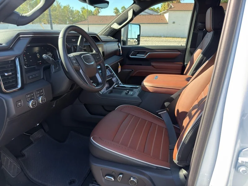 New 2026 Glacier White Tricoat GMC Denali Ultimate image 13