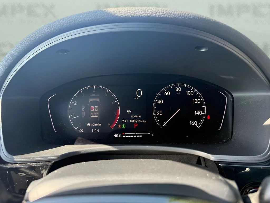 Used 2025  Honda Sport image 18