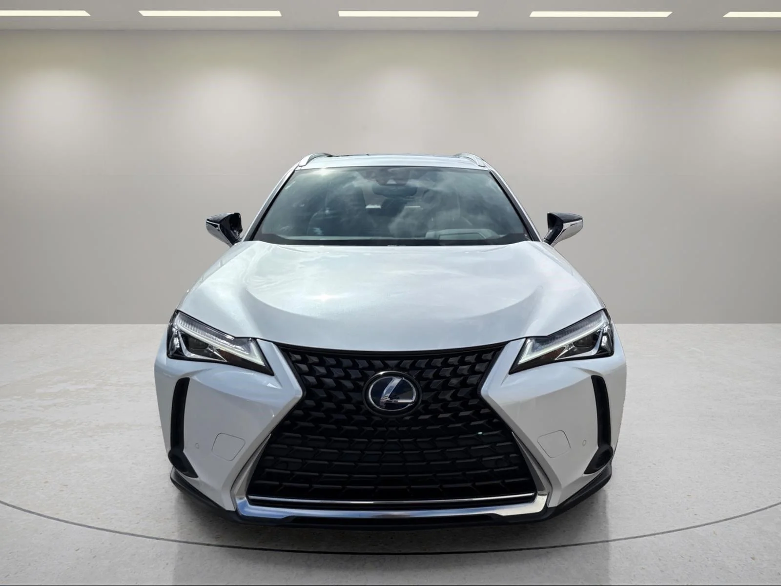 Used 2020 Eminent White Pearl Lexus UX 250h image 8