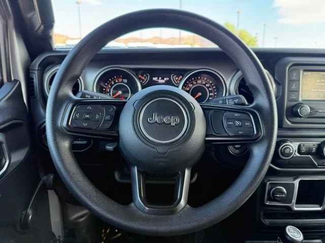 Certified Used 2018 Silver Jeep Unlimited Sport image 15