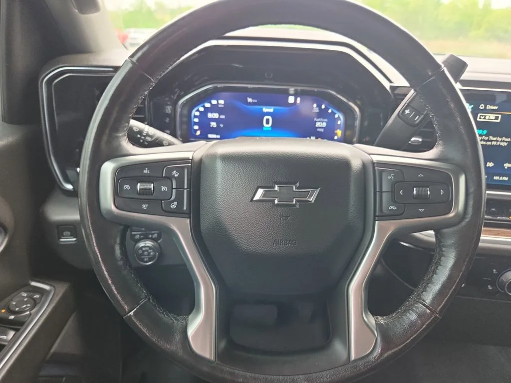 2022 Chevrolet Silverado 1500 RST - Photo 13