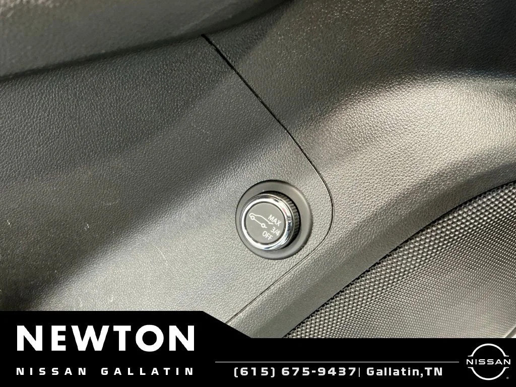 Used 2019 Quicksilver Metallic GMC Denali image 29