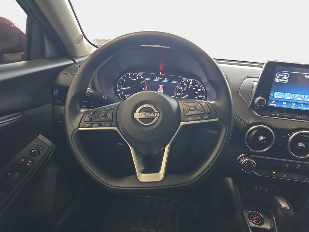 Used 2025 Rosewood Metallic Nissan SV image 11