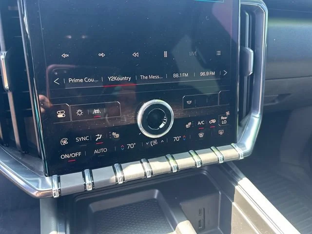 2025 GMC Acadia AT4 - Photo 20