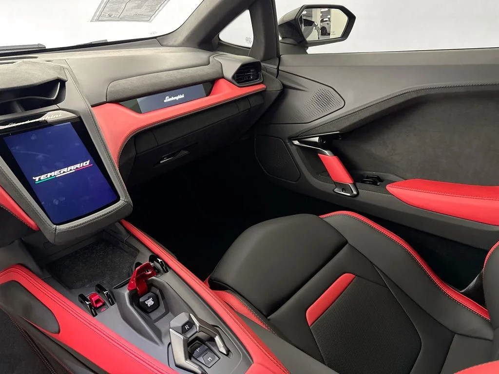 Used 2026 Black Lamborghini Base image 23