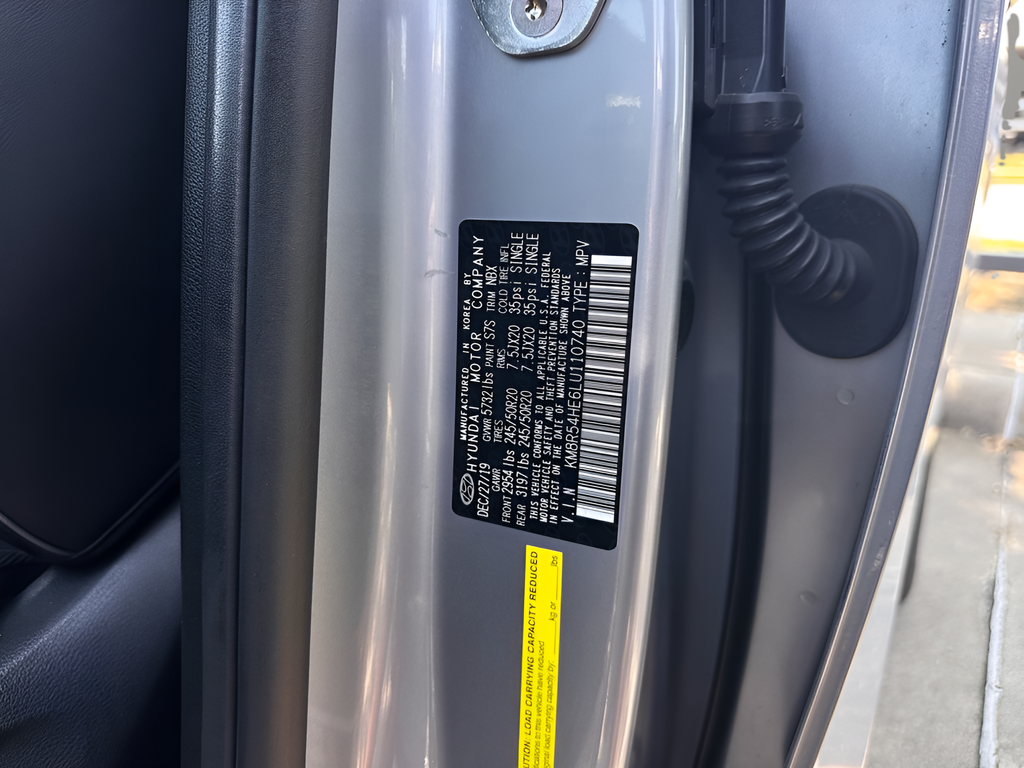 Used 2020 Silver Hyundai Limited image 31