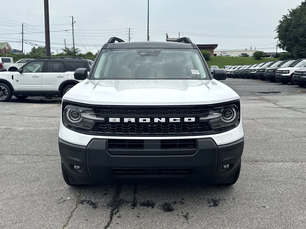 New 2026 Oxford White Ford Outer Banks image 2