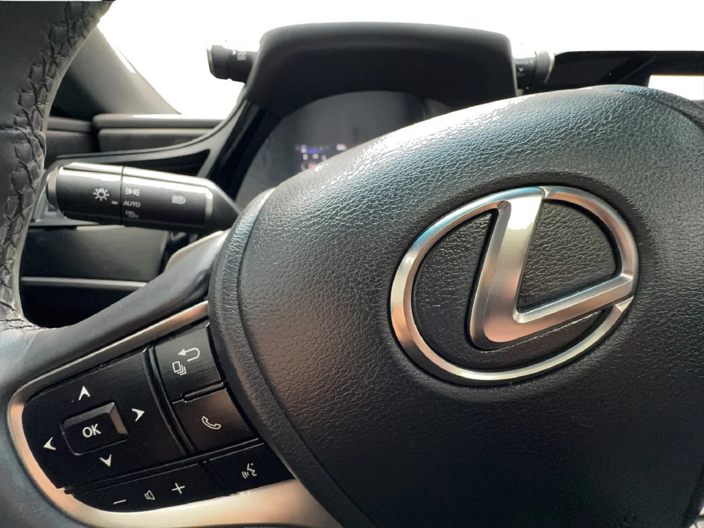 Used 2024 White Lexus 350 image 46
