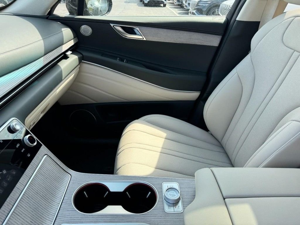New 2026 Vik Black Genesis 2.5T SELECT image 9