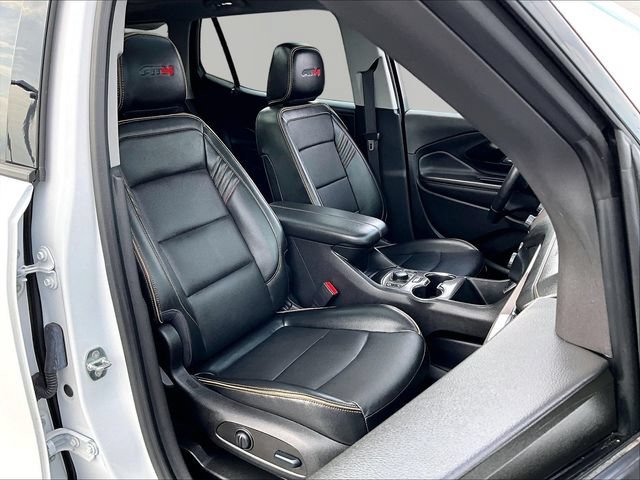 Used 2023 SUMMIT WHITE GMC AT4 image 11