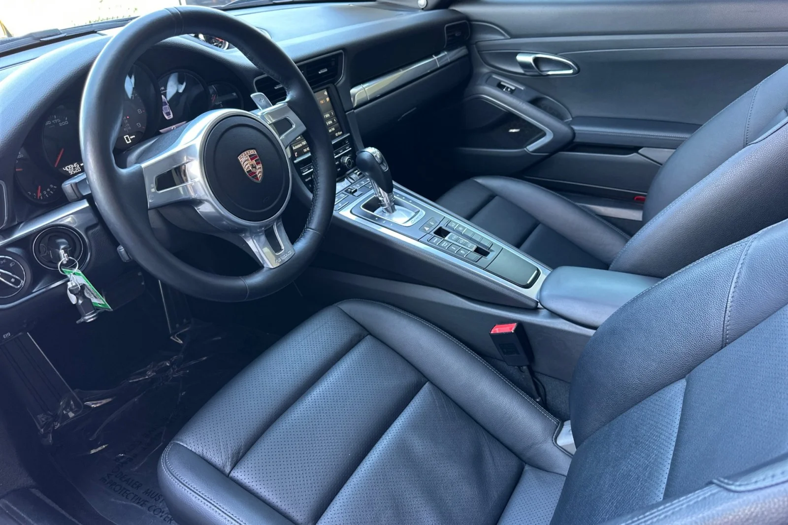 Used 2015 Agate Gray Metallic Porsche Carrera S image 4