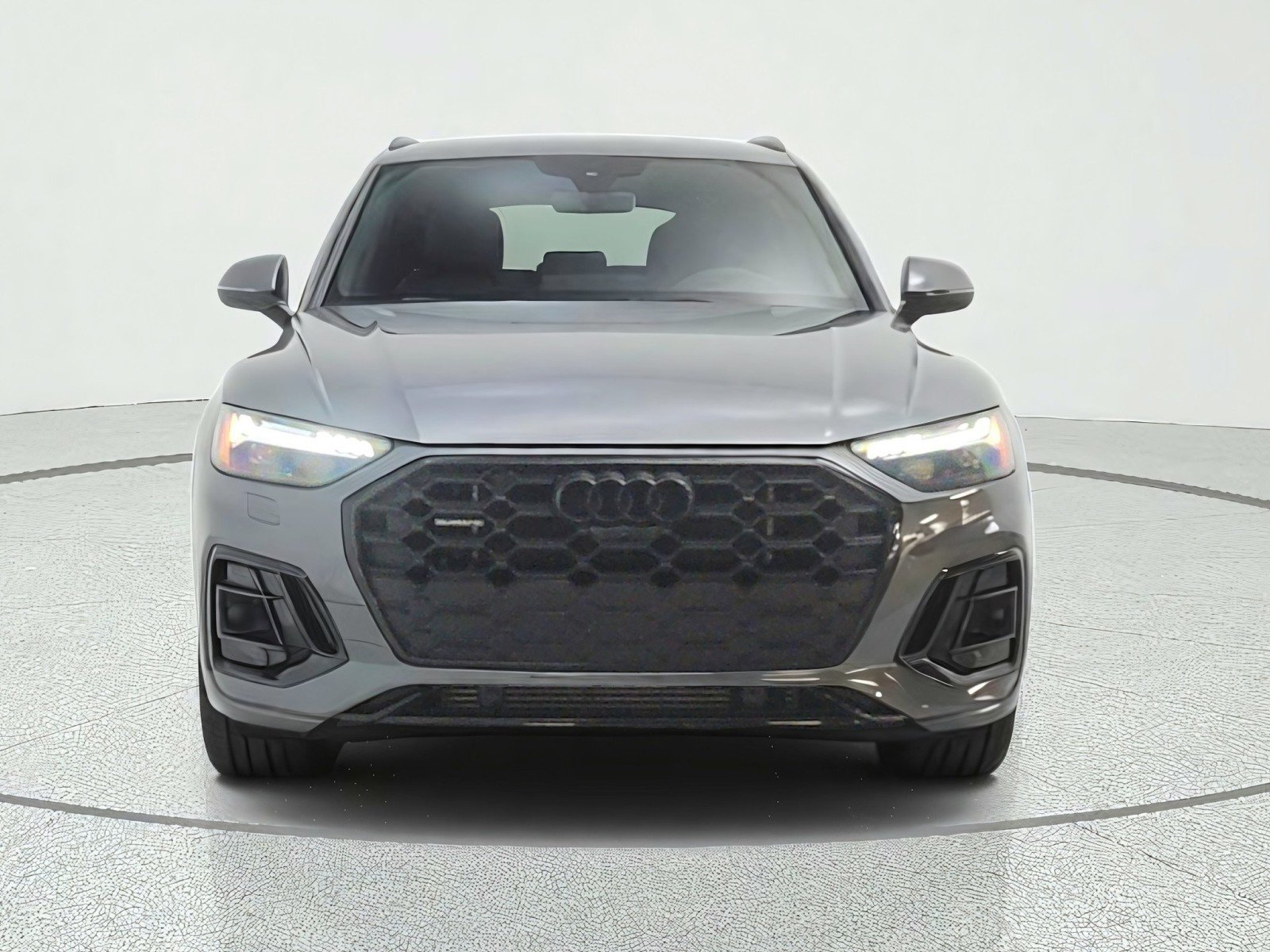 Used 2024 Daytona Gray Pearl Effect Audi S line Prestige 55 TFSI e quattro image 2