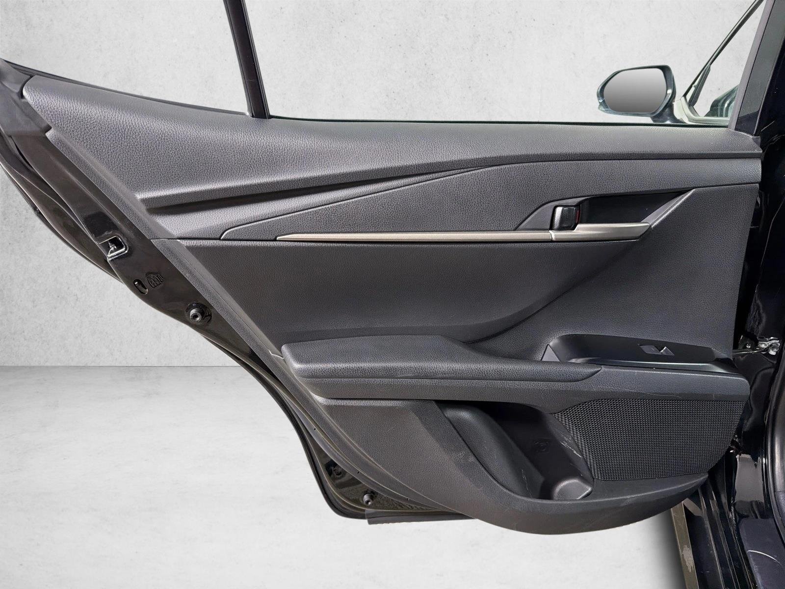 Used 2025 Midnight Black Metallic Toyota LE image 21