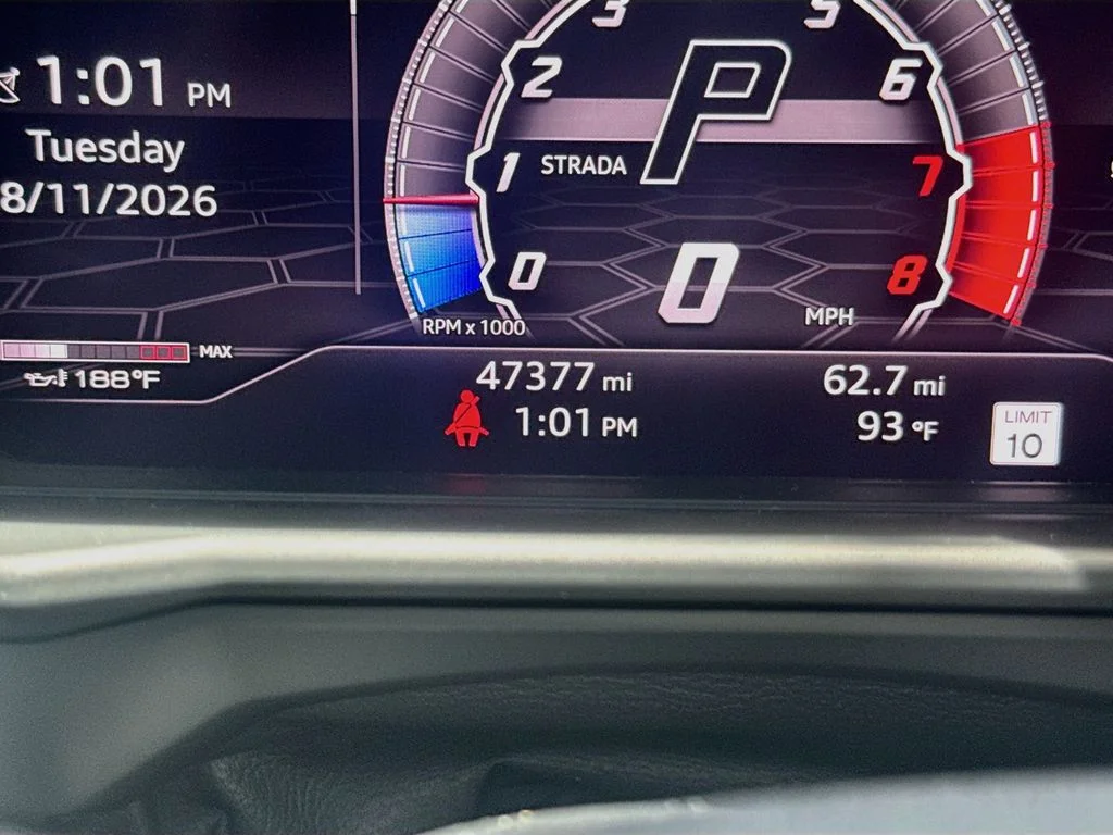 Used 2020 Gialllo Auge Lamborghini  image 12