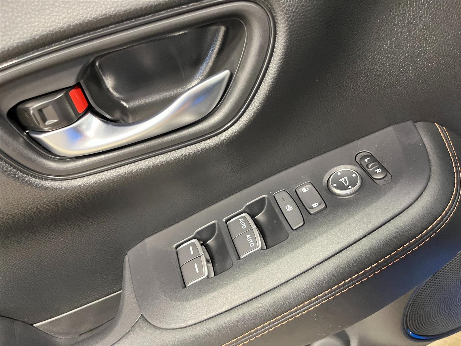 2026 Honda HR-V Sport - Photo 14