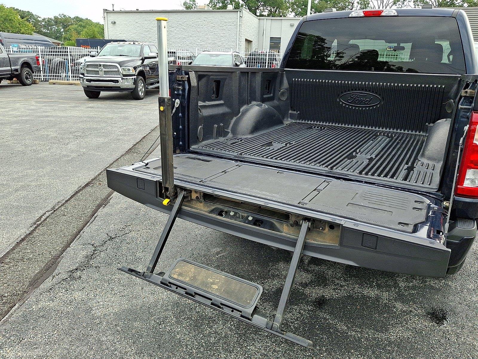 Used 2023 Blue Ford XL image 28