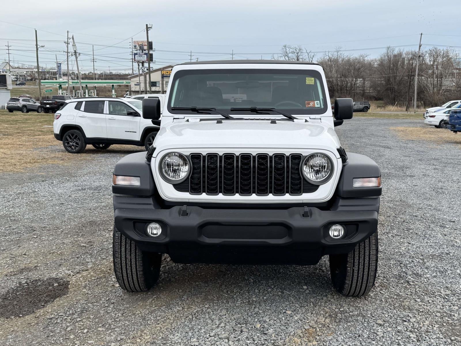 New 2026 Bright White Clear-Coat Exterior Paint Jeep Sport image 24