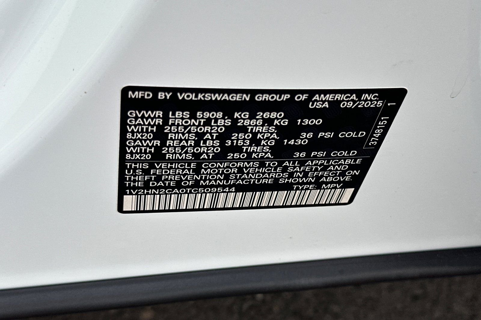 New 2026 White Volkswagen 2.0T SE w/Technology image 26