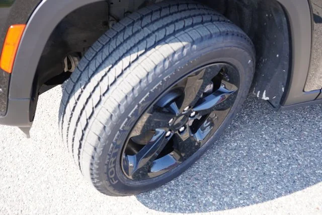 Certified Used 2025 Black Jeep Limited image 13