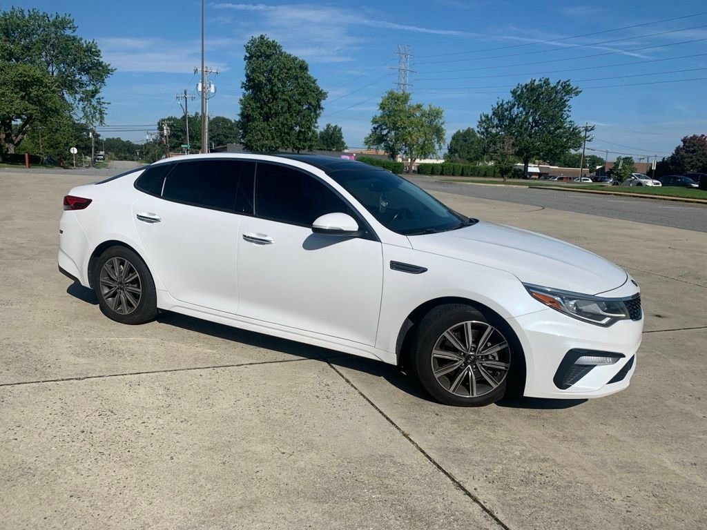 Used 2019 White Kia EX image 8