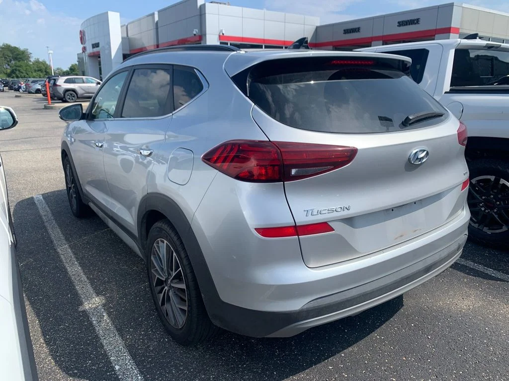 Used 2019 Silver Hyundai Ultimate image 4