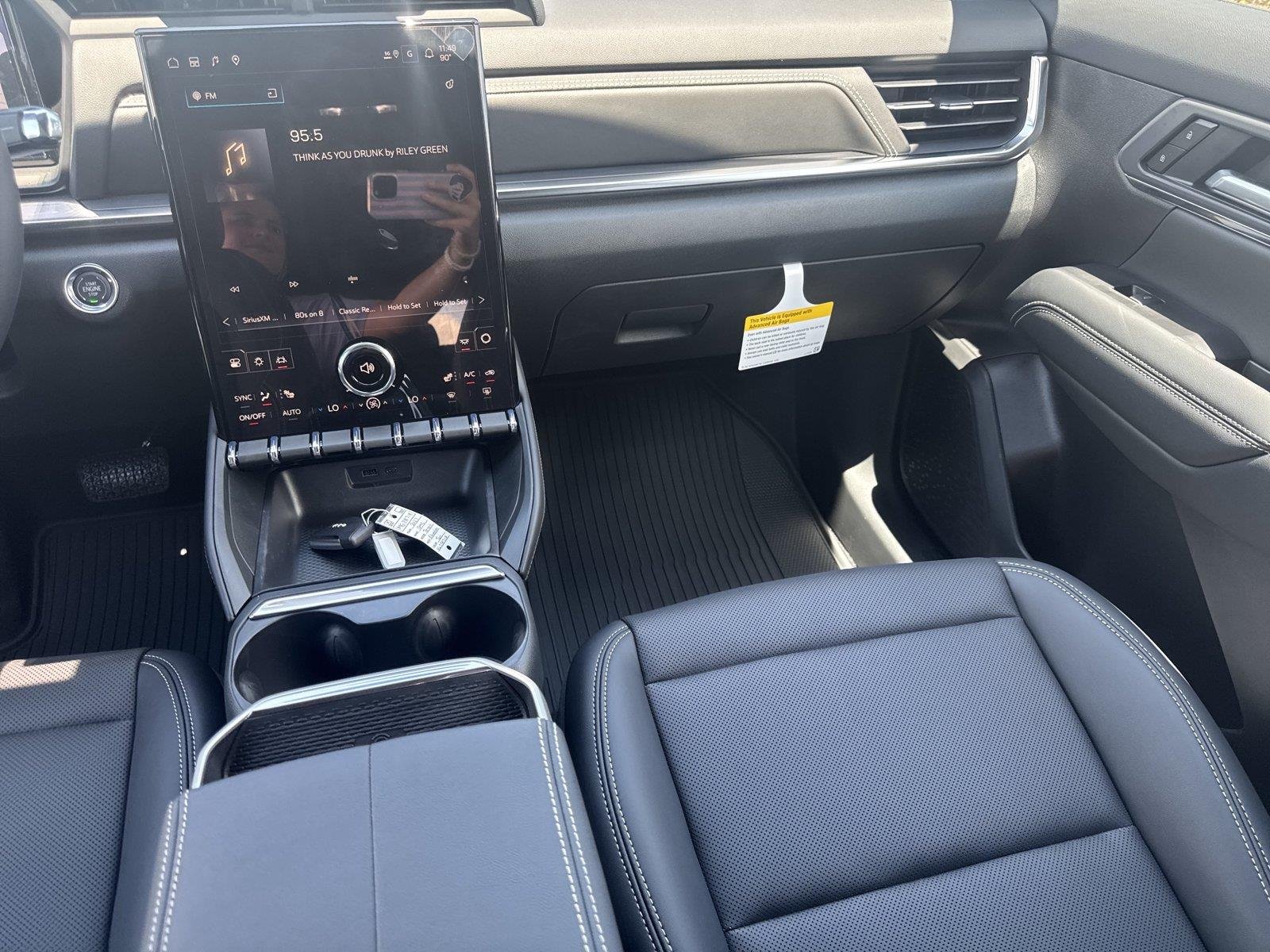 New 2027 Riverstone Metallic GMC Elevation image 17