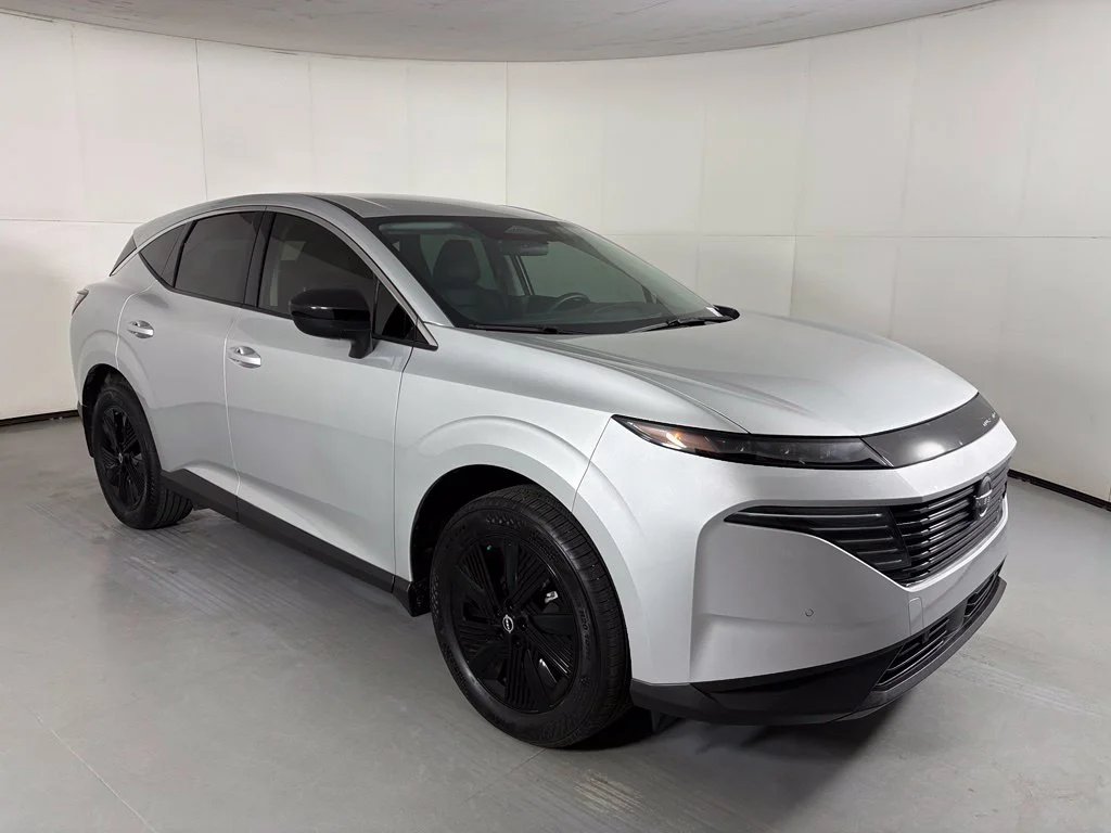 Used 2025 Silver Nissan SV image 2