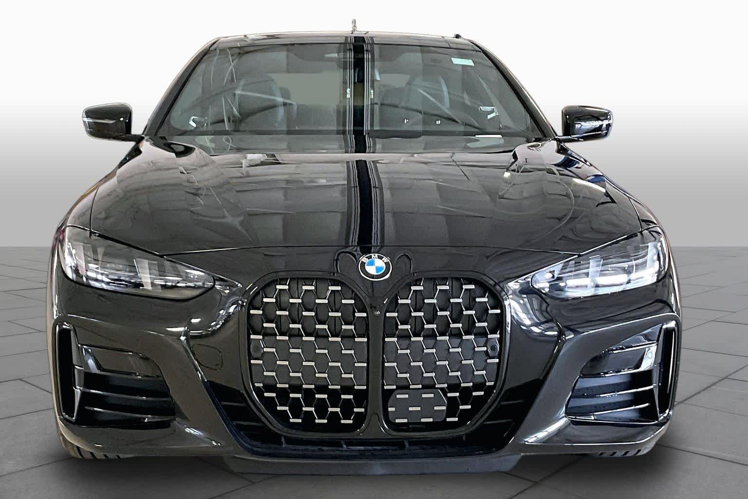 New 2027 Black Sapphire Metallic BMW 430i xDrive image 3