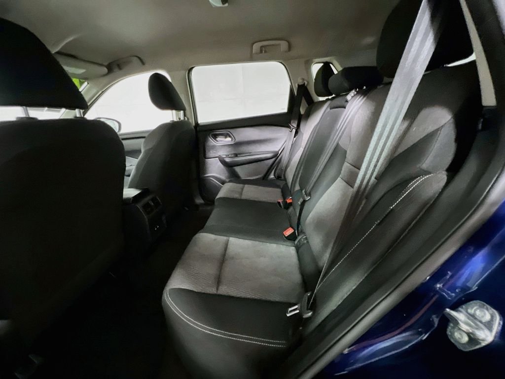 2025 Nissan Rogue SV - Photo 26