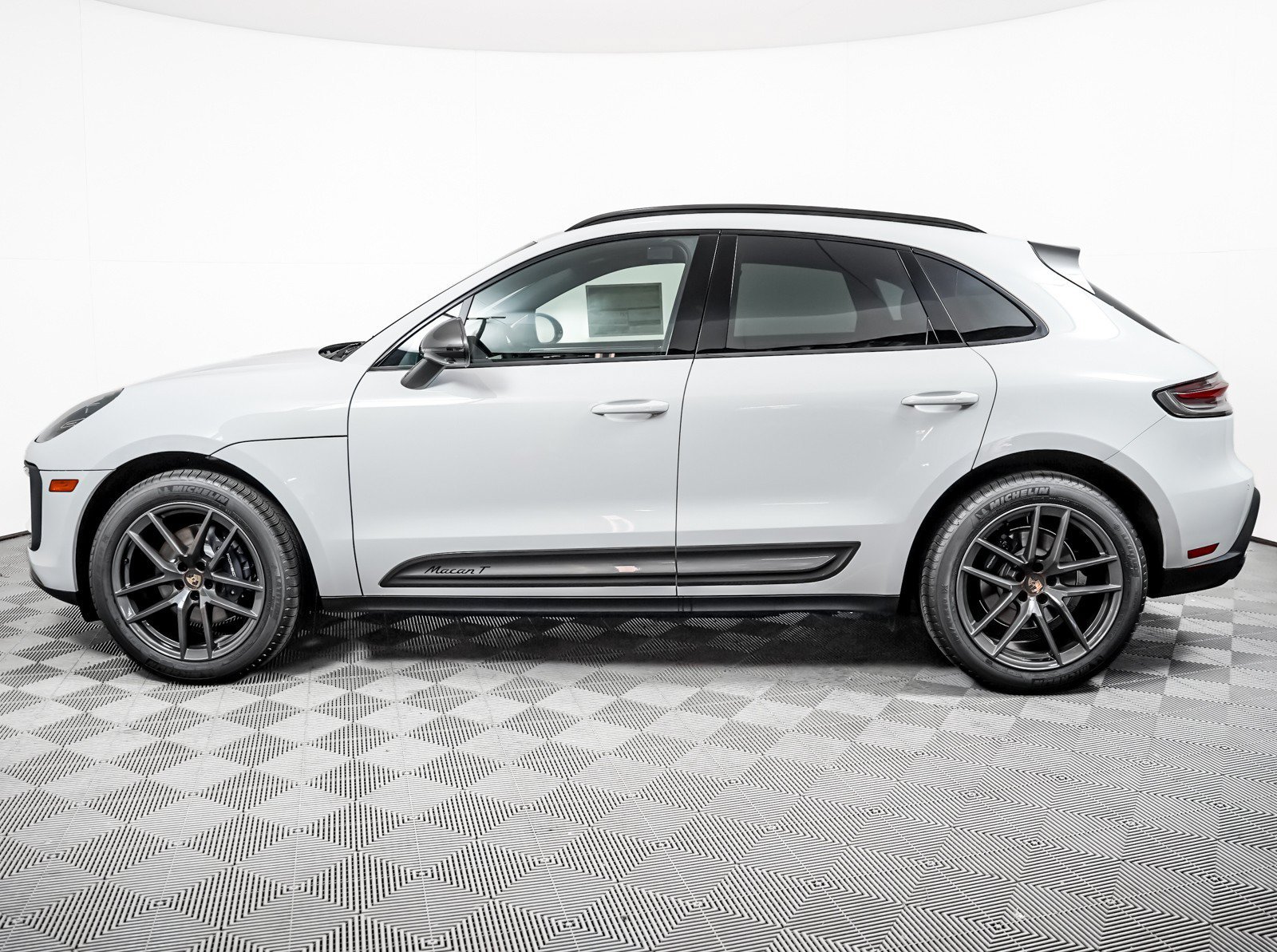 New 2026 White Porsche T image 2