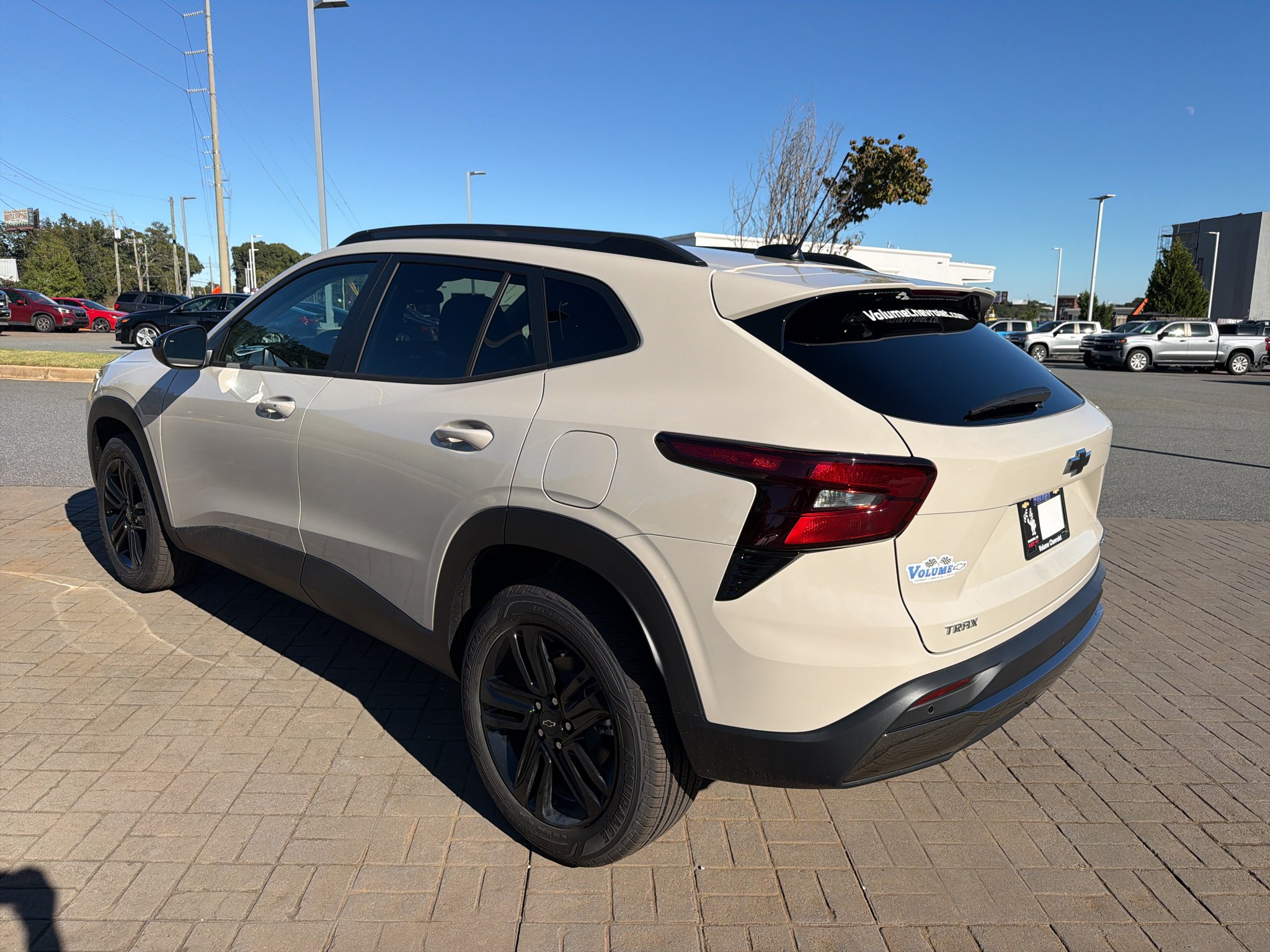 New 2026 White Sands Chevrolet ACTIV image 5