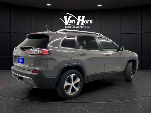 Used 2019 Sting-Gray Clearcoat Jeep Limited image 3