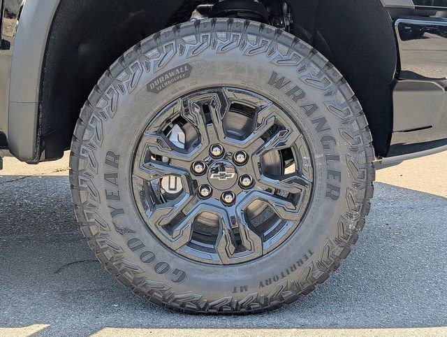 2026 Chevrolet Silverado 1500 ZR2 - Photo 6