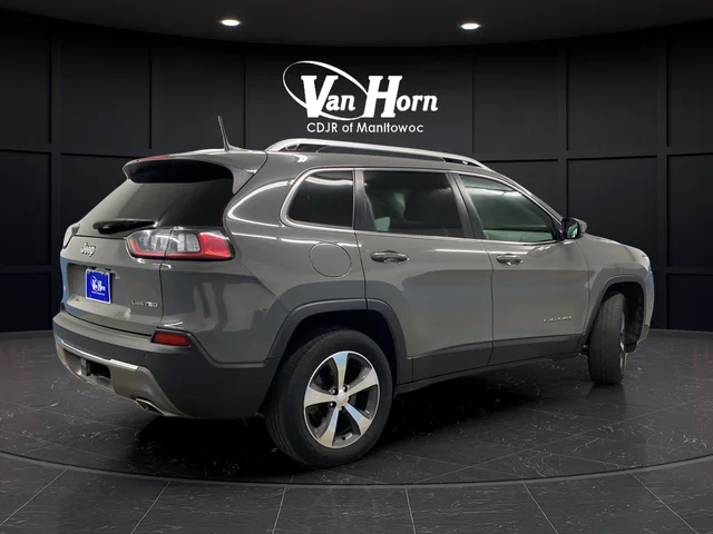 Used 2019 Sting-Gray Clearcoat Jeep Limited image 3
