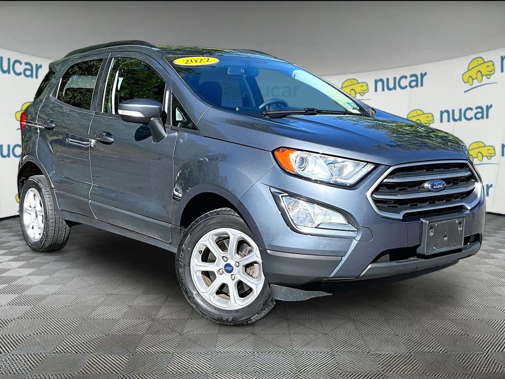 Used 2022 Smoke Metallic Ford SE image 1