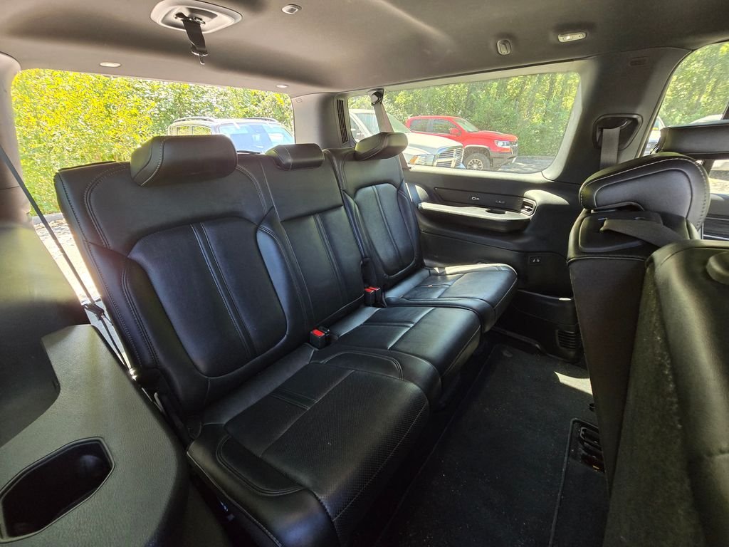 Used 2024 White Jeep Series II image 18