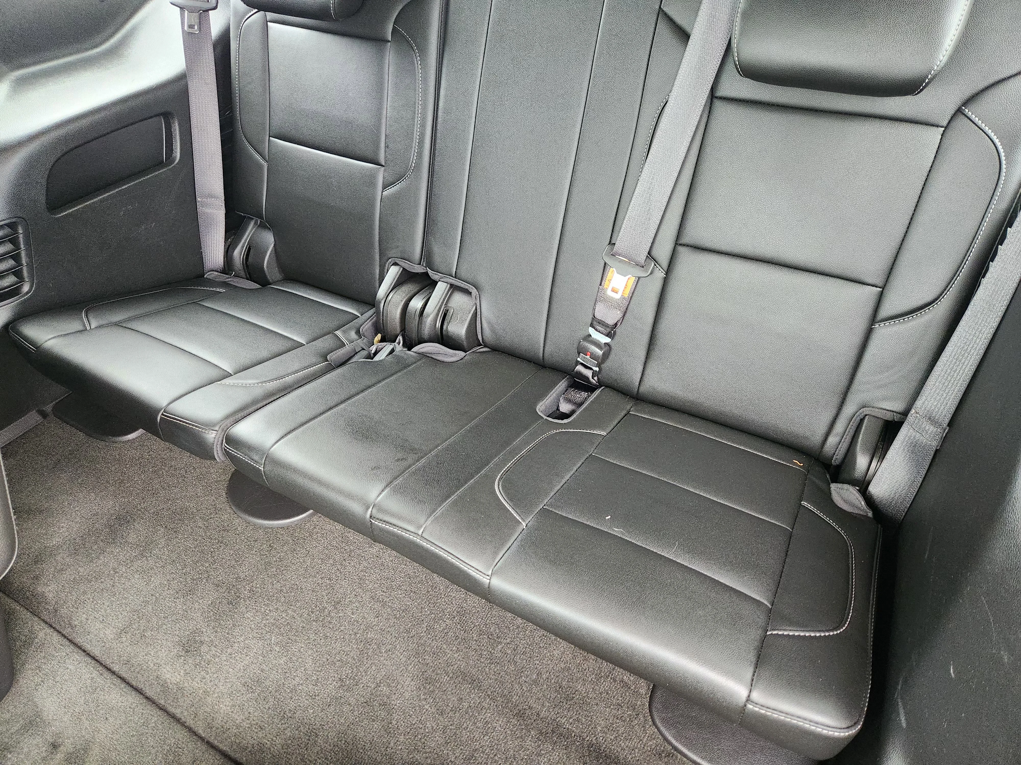 Used 2018 Silver Ice Metallic Chevrolet LT image 30