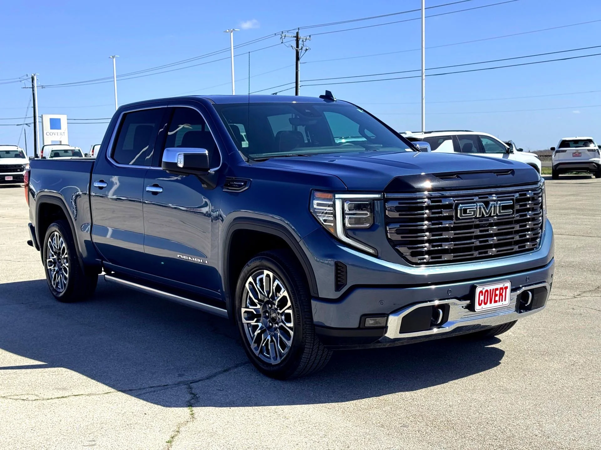 Used 2025 Downpour Metallic GMC Denali Ultimate image 6