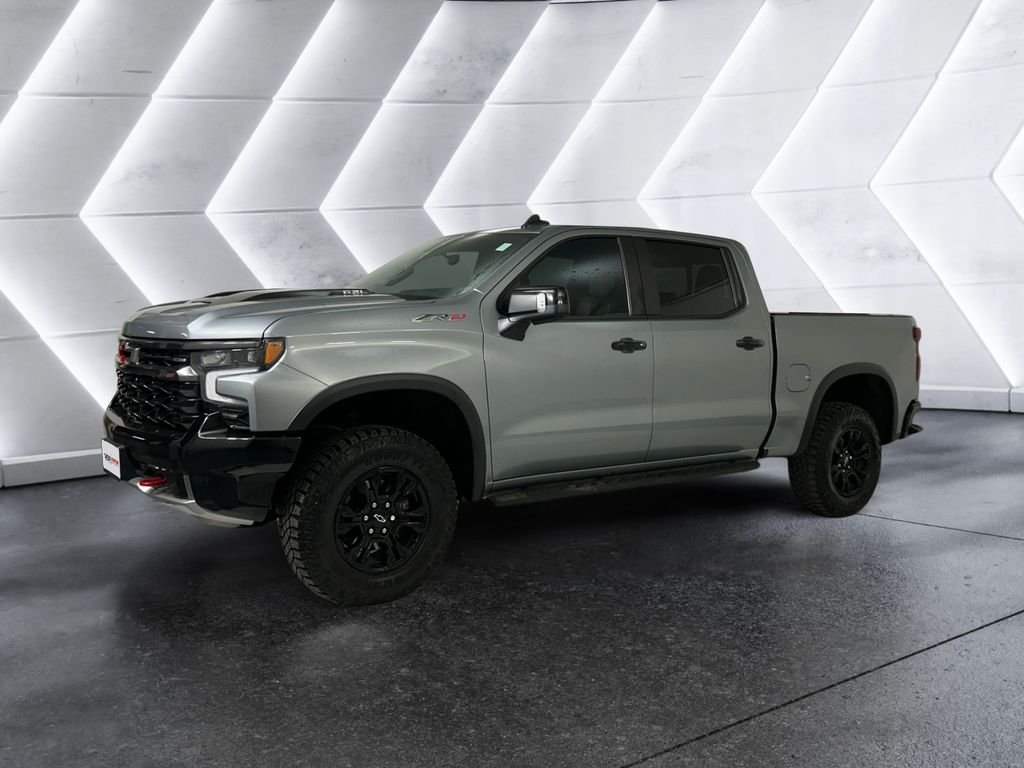 Used 2024 Gray Chevrolet ZR2 image 3