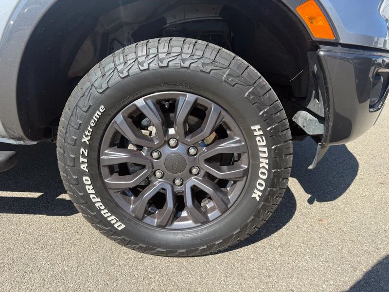 Used 2020 Silver Ford XLT image 10