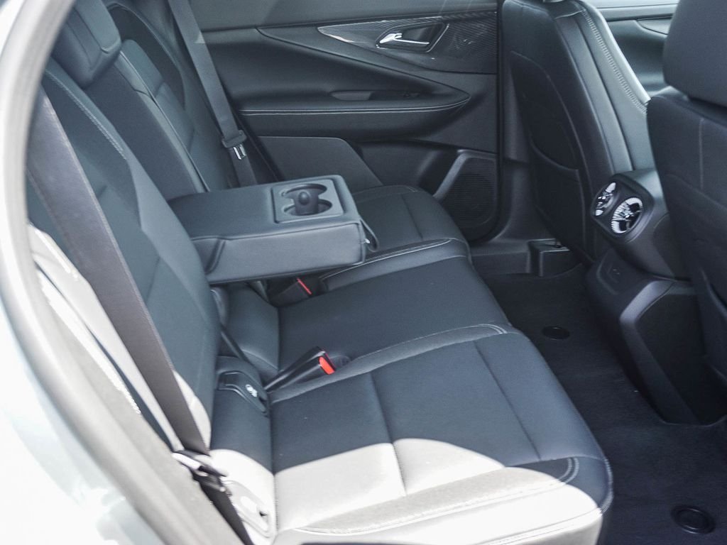 Used 2024 Gray Chevrolet LT image 13