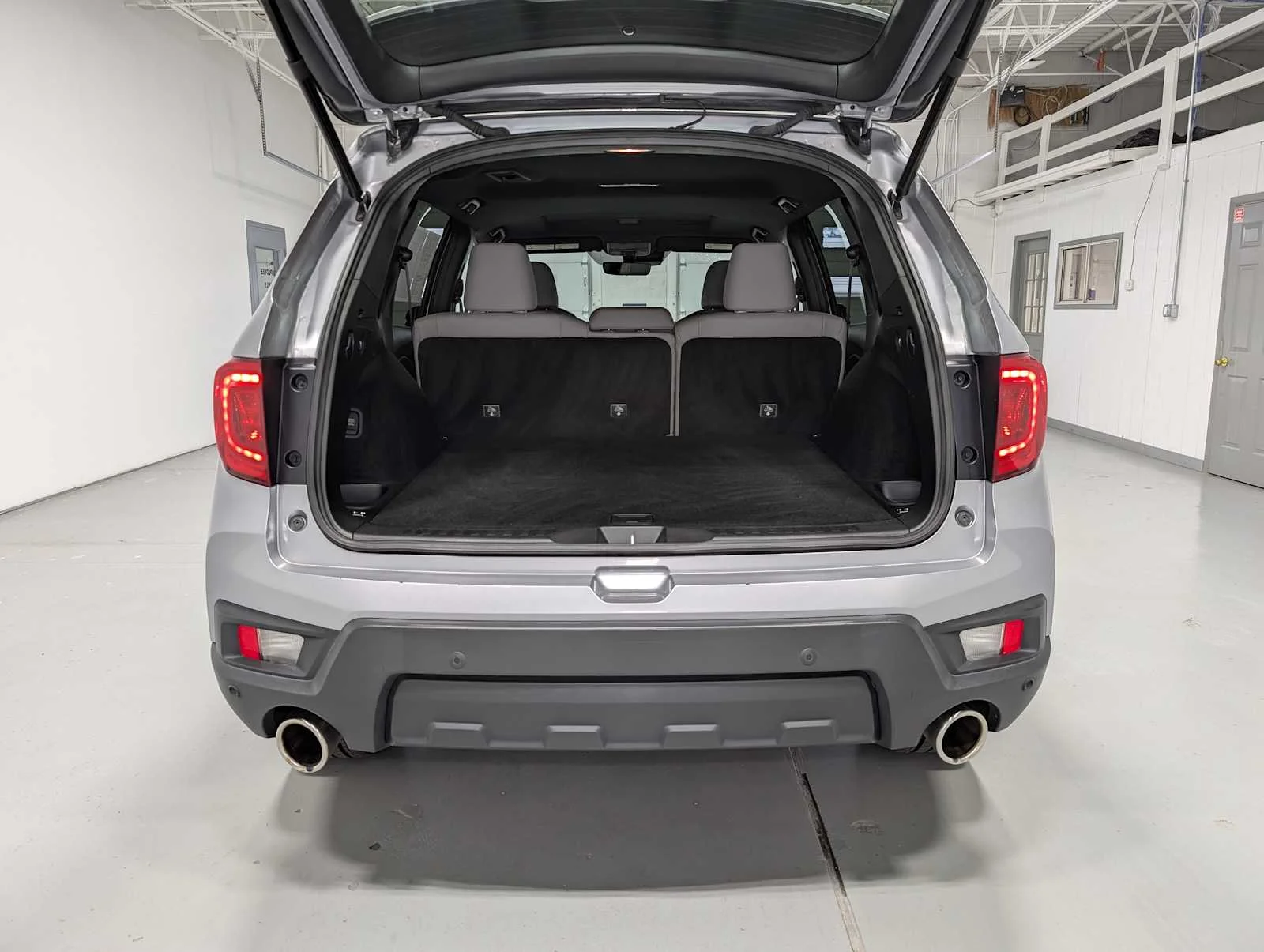 2024 Honda Passport EX-L - Photo 37