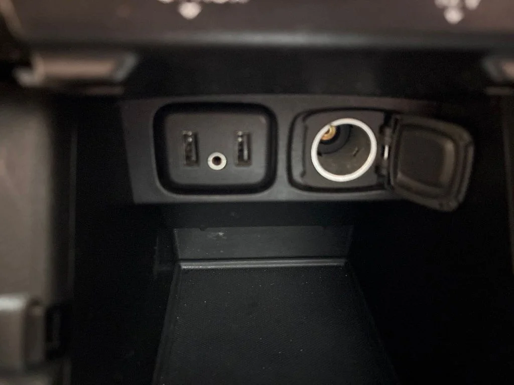 Used 2018 Black Buick Preferred image 20