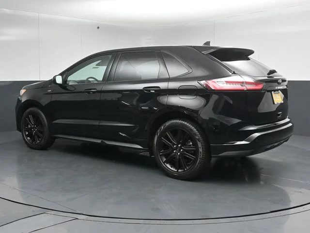 Certified Used 2024 Black Metallic Ford ST Line image 5
