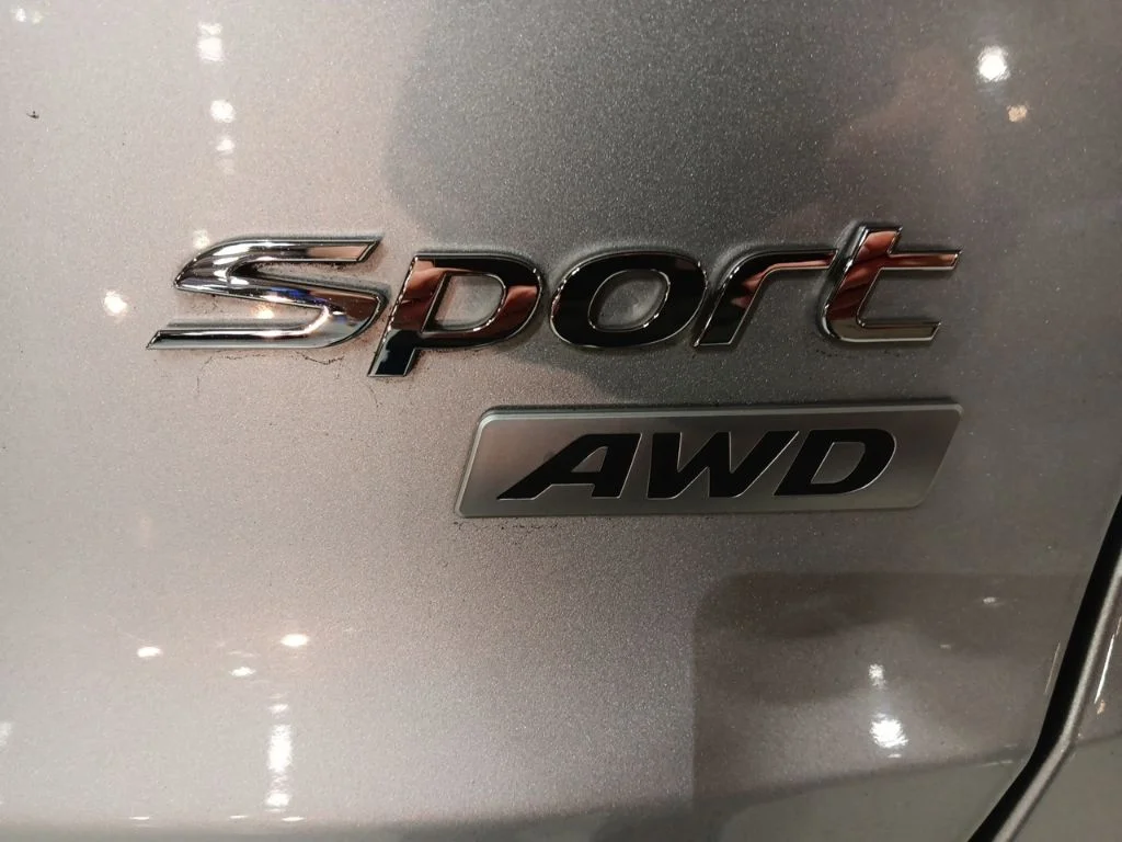 Certified Used 2017 Sparkling Silver Hyundai 2.4 Base image 20