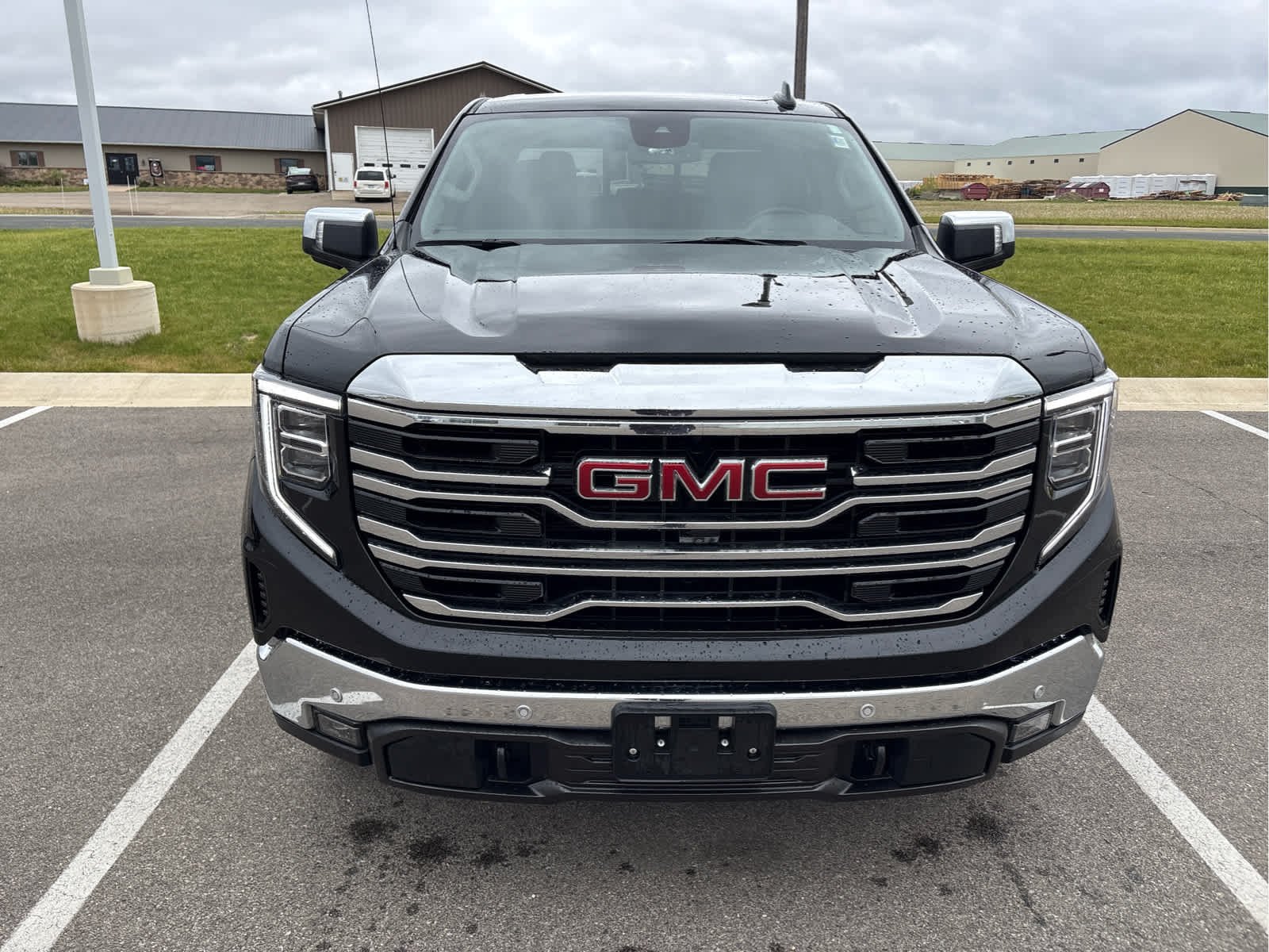 Used 2024 GMC Sierra 1500 SLT with VIN 3GTUUDED9RG349837 for sale in Spring Valley, Minnesota