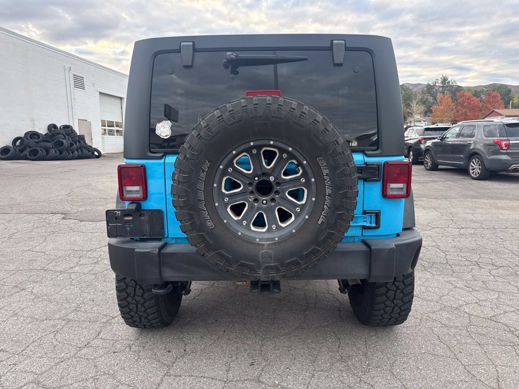 Certified Used 2017 Chief Clearcoat Jeep Unlimited Sport image 10