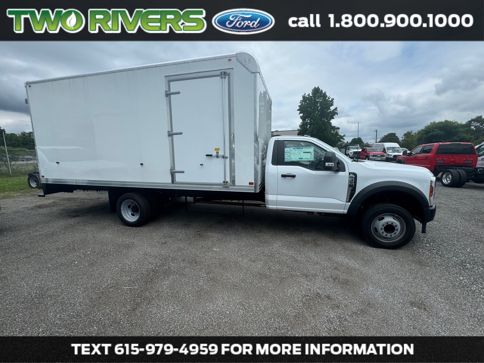 2025 Ford F-450 XL Regular Cab 205-In DRW's photo