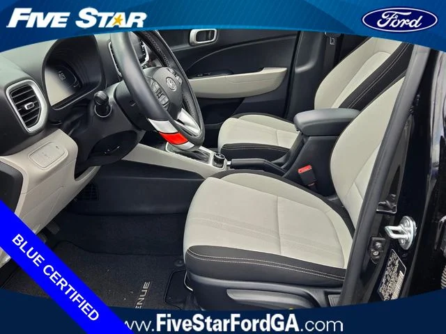 Used 2026 Black Hyundai SEL image 11