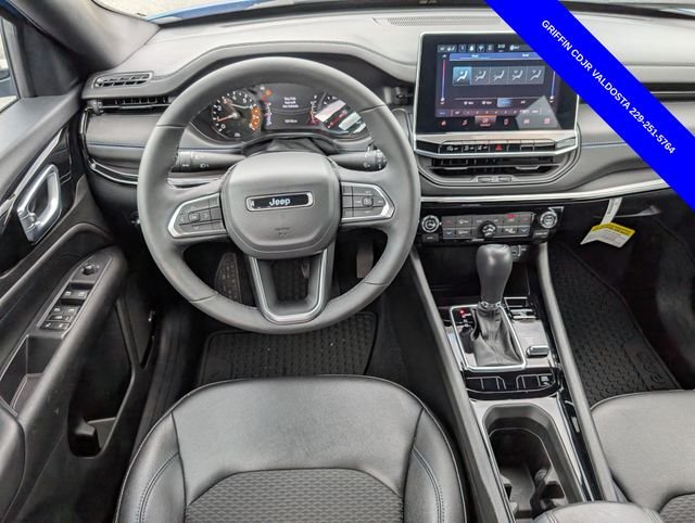 Used 2025 Blue Jeep Latitude image 6